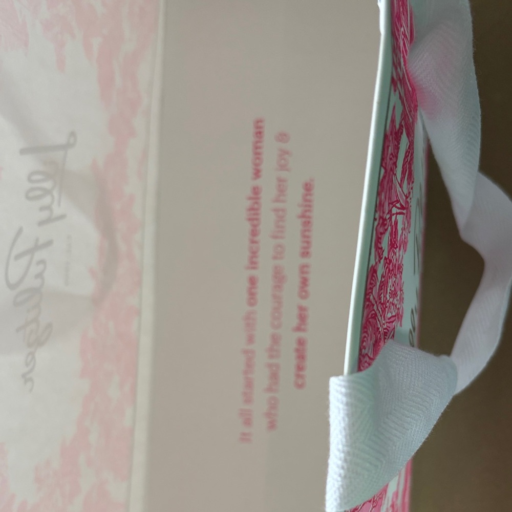 Lilly Pulitzer Pink and Gold Graphic Tote shopping bag - Picture 3 of 4